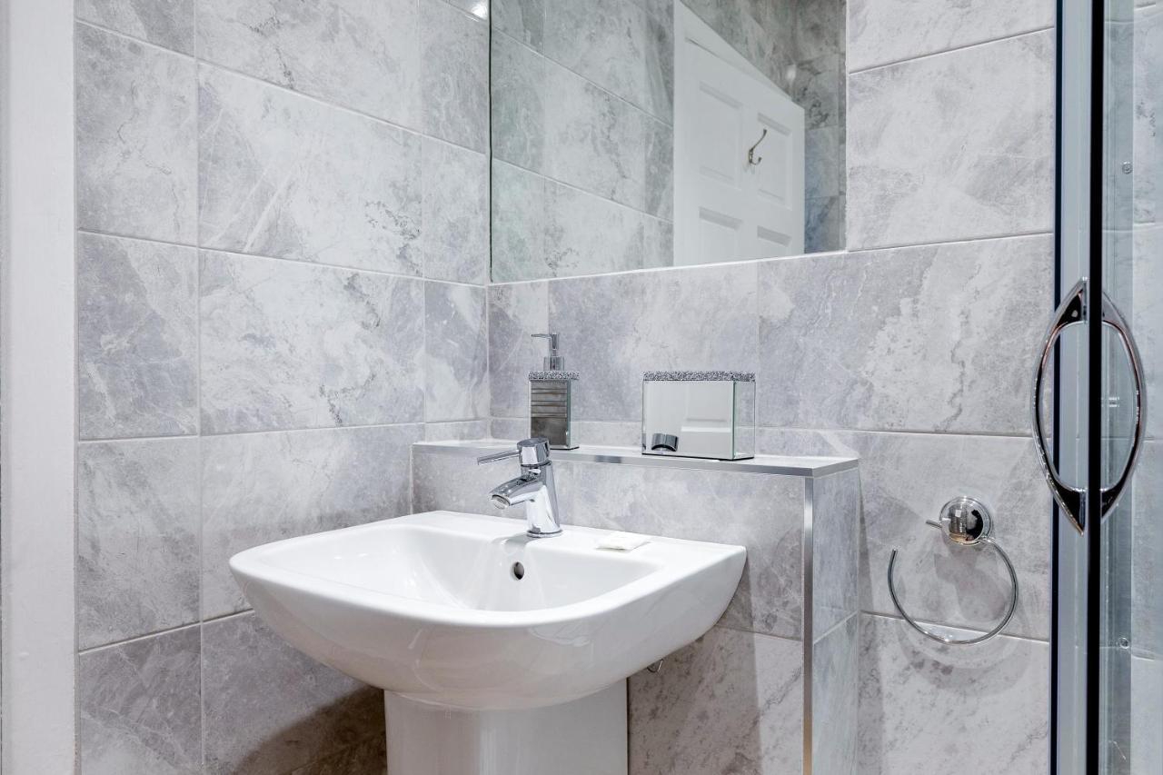 Heart Of Edinburgh City Centre 3 Bed Georgian Apt ภายนอก รูปภาพ