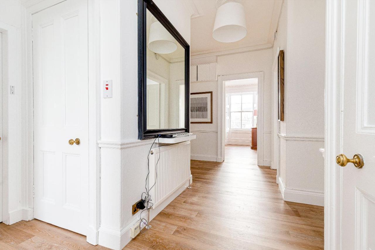 Heart Of Edinburgh City Centre 3 Bed Georgian Apt ภายนอก รูปภาพ
