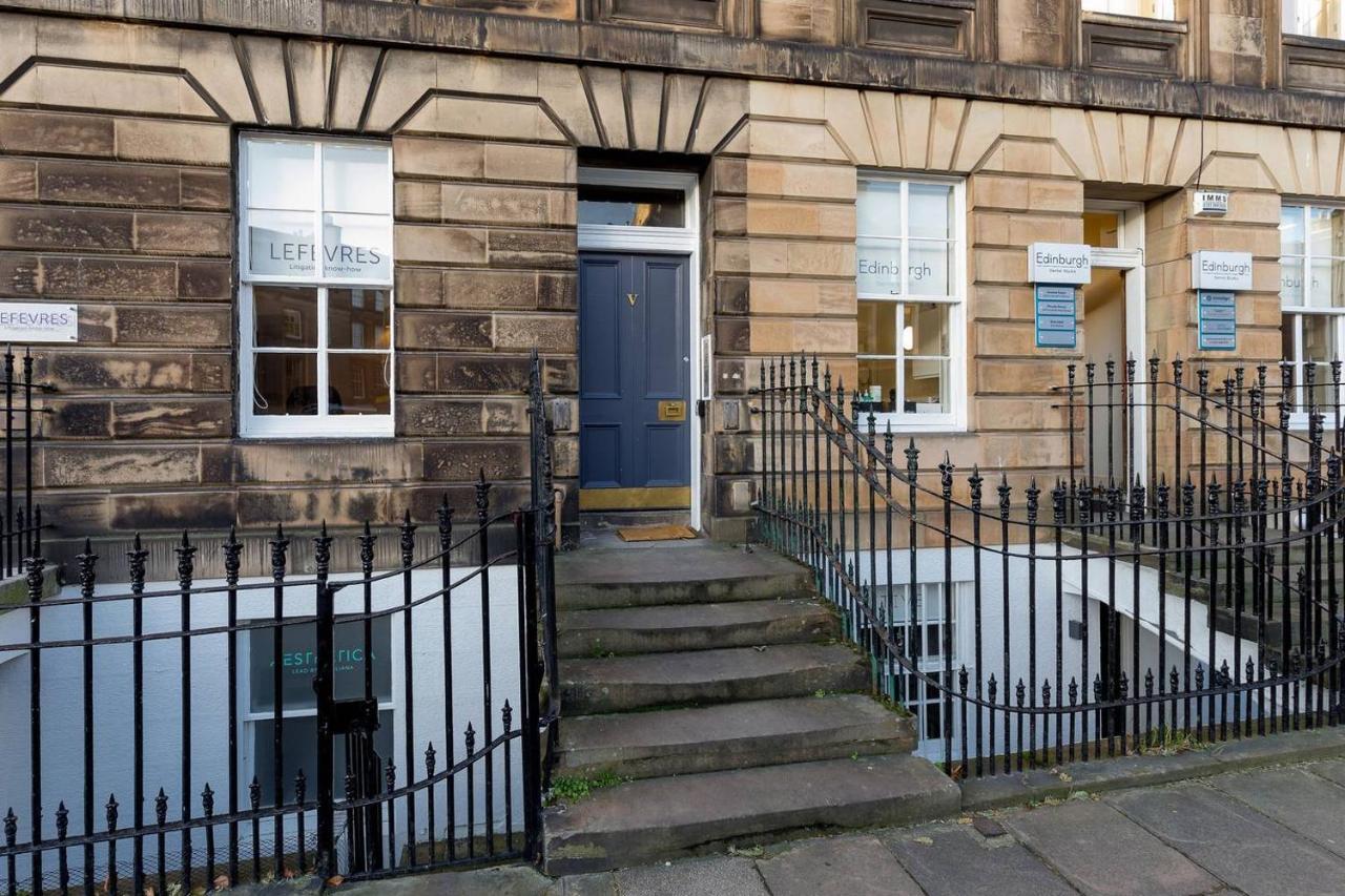 Heart Of Edinburgh City Centre 3 Bed Georgian Apt ภายนอก รูปภาพ